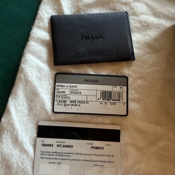 Authentic 💯 Prada VIT DAINO. POMICE color. - Picture 6 of 9